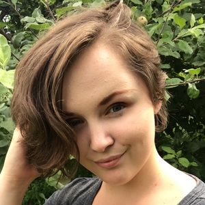 Meet your Posher, Christine
